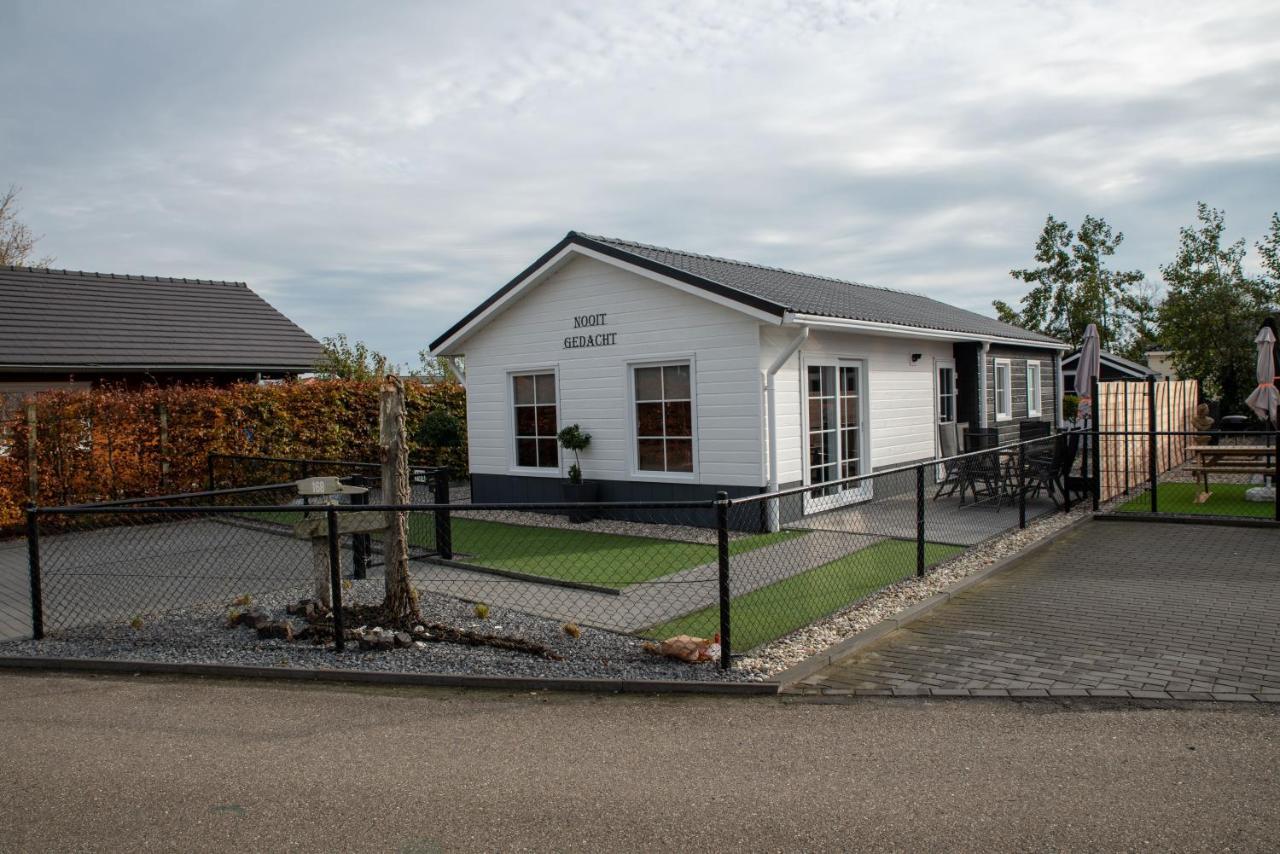 Nooit Gedacht Villa Sint Annaland Exterior photo