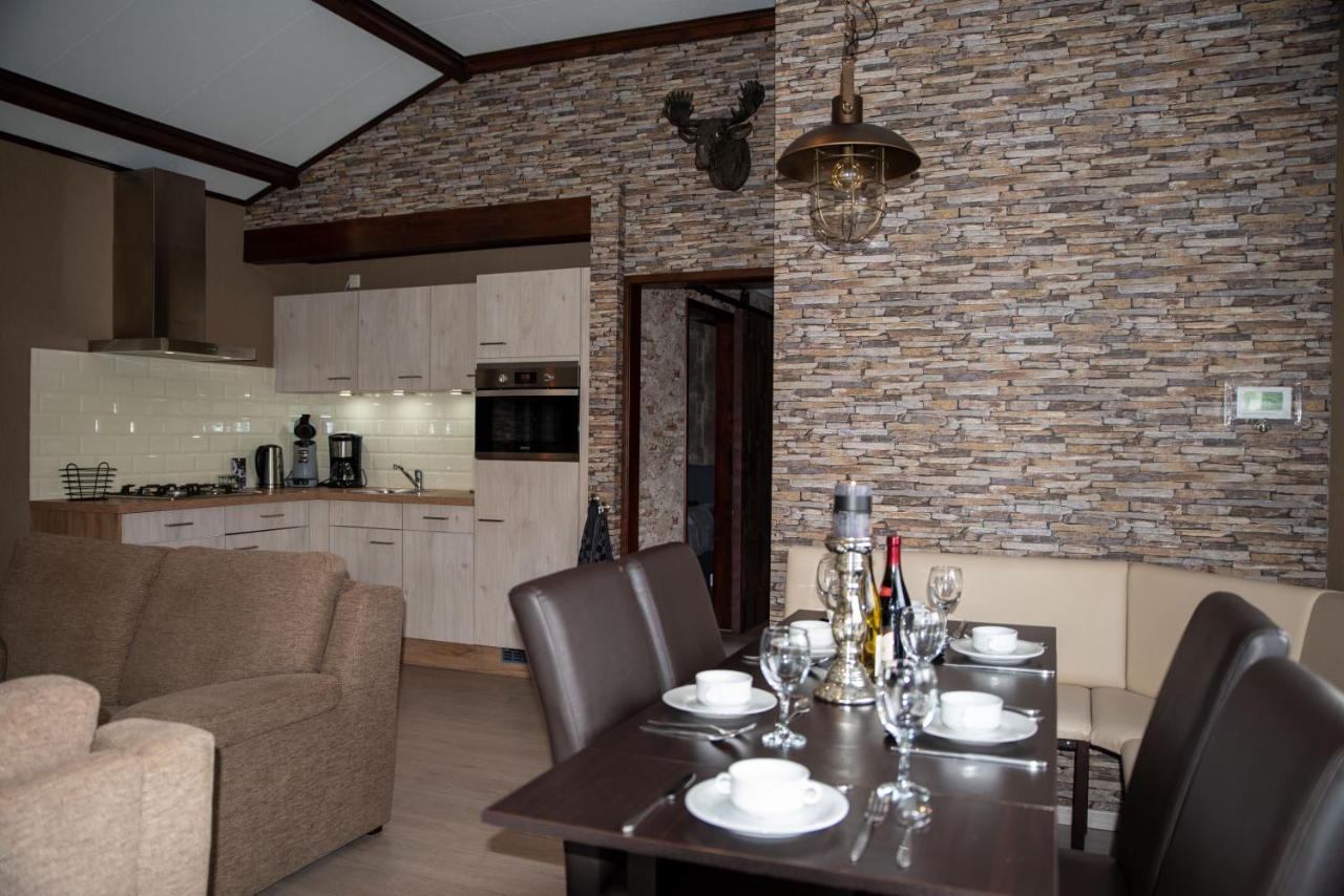 Nooit Gedacht Villa Sint Annaland Exterior photo